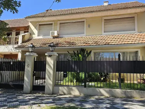 Rivadavia  al 600