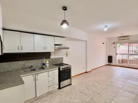 Departamento en Alquiler en Villa Pueyrredón, $ 620.000