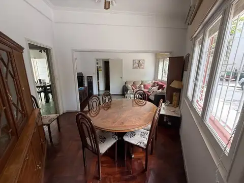 Casa en Venta en Flores, USD 350.000