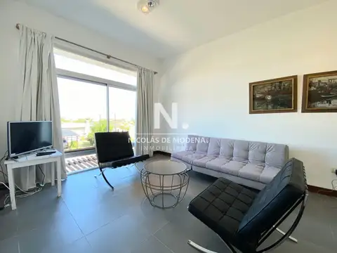 Apartamento de dos dormitorios en Manantiales - Parrillero Propio