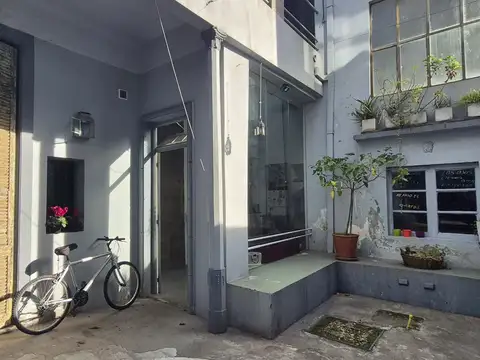 Casa de Estilo en Venta Modernizada Respetando Materiales Originales Patio + Terraza Ideal Ampliar * Núñez!