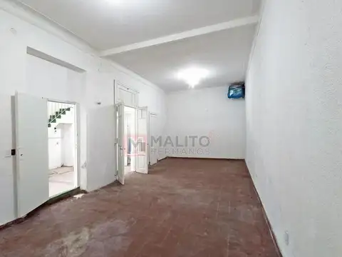 Depto Tipo Casa en Venta 50 años