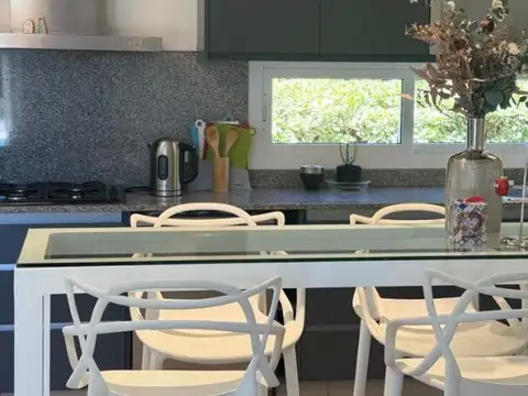 MAURICIO REVIGLIONO (FINCAS I)