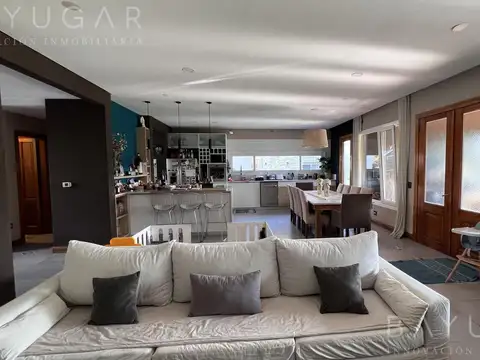 Casa en Venta en Sausalito, USD 295.000