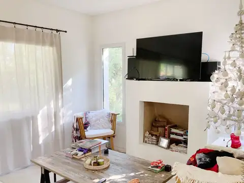 Casa 4 ambientes con 3 baños