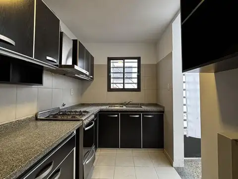 Depto Tipo Casa en Venta al Este