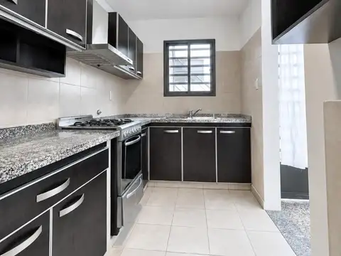 Depto Tipo Casa 4 ambientes con 1 baño
