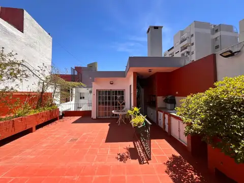 Hermosisima Casa - Terraza - Quincho - Parrilla - Caballito!