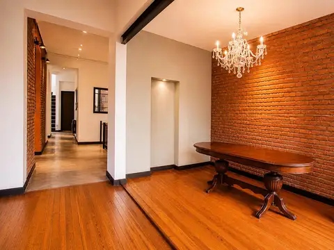 Depto Tipo Casa en Venta de 4 dormitorios