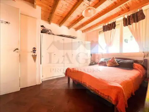 Depto Tipo Casa en Venta al Este