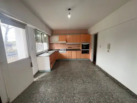 Depto Tipo Casa en Alquiler en San Isidro, $ 2.000.000