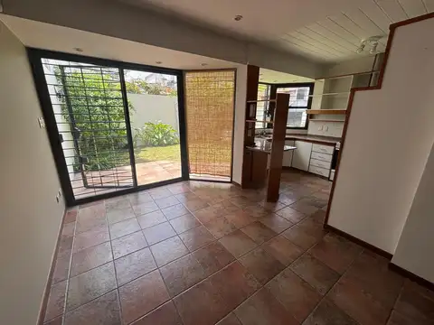 Casa en Alquiler al Oeste