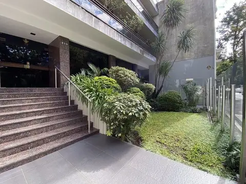 Primer piso exclusivo - 4 dormitorios c/ amenities