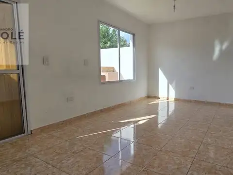 Casa en Alquiler de 2 dormitorios