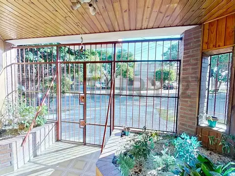 VENTA | CASA TIPO CHALET CON QUINCHO Y TERRAZA | SAN JUSTO