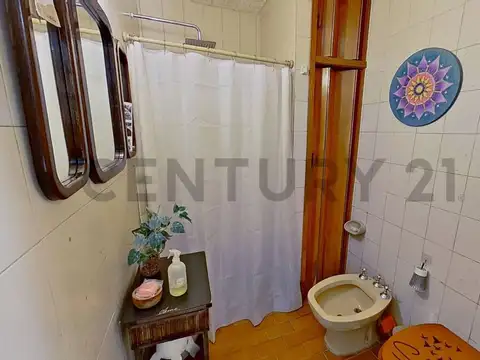 Quirno Costa 1000, Piso 0