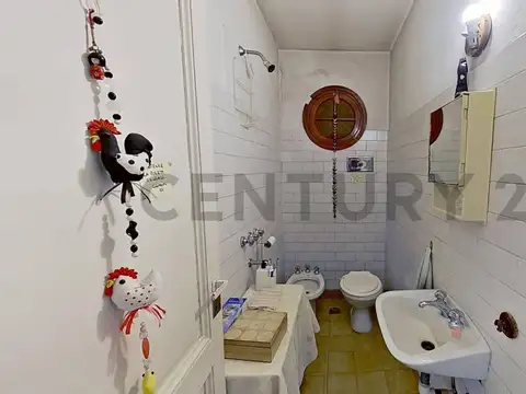 Casa 4 ambientes con 1 baño