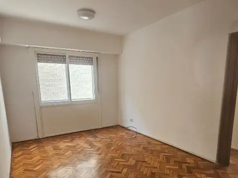 Curapaligue 400, Piso 6