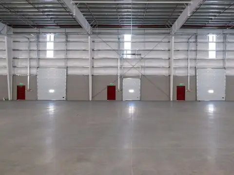 Galpon en Alquiler 250  mts Fondo