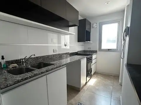 Departamento En alquiler 2 amb con cochera Lomas de Zamora oeste