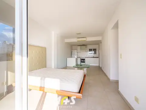 Departamento en Alquiler en Villa del Parque, $ 550.000