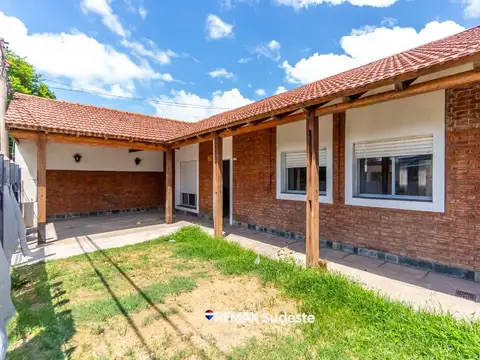Venta casa Apta Credito 4 Dormitorios