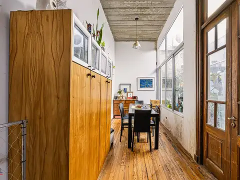 Depto Tipo Casa en Venta 52 años