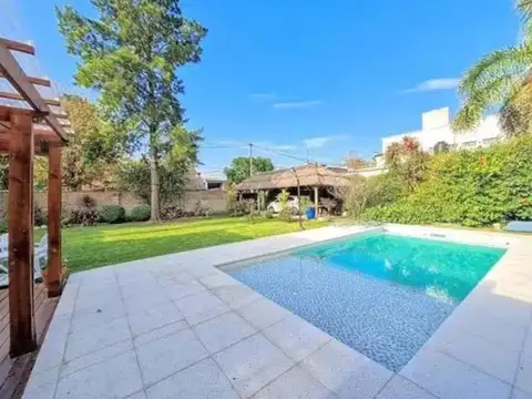 Casa en Venta en Manuel B Gonnet, USD 315.000