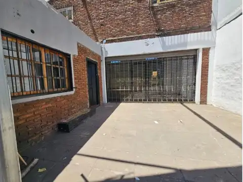 Depósito / Galpón en alquiler | Ideal logística, distribución o depósito | 185 m² | LUZ TRIFASICA