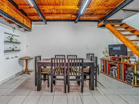 PH - VENTA - 4 AMBIENTES - PATIO - TERRAZA - ALMAGRO