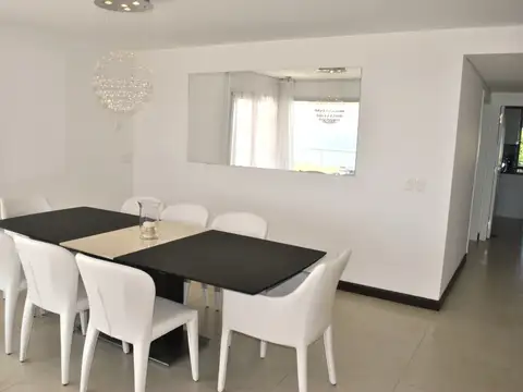 Departamento en Venta en Punta del Este, USD 900.000
