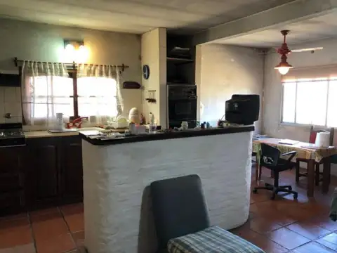 Casa en Venta en Rafael Calzada, USD 95.000
