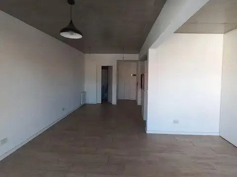 MONOAMBIENTE C/COCHERA DESC. I BALCON I M/LUM. I EXC UBIC