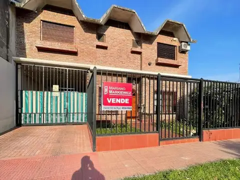 CASA EN BELLA VISTA