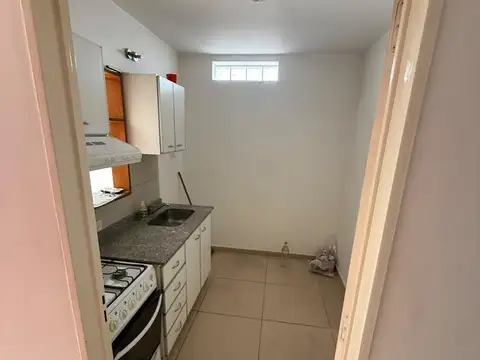 Departamento en Esc.-Centro