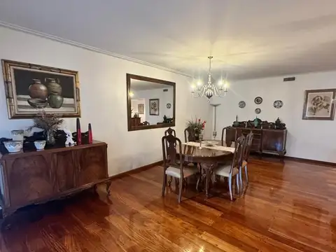 Departamento en Venta de 6 ambientes