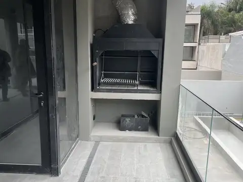 Departamento 4 ambientes con 3 baños