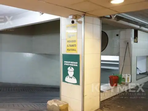Cochera cubierta en venta ubicado en Microcentro