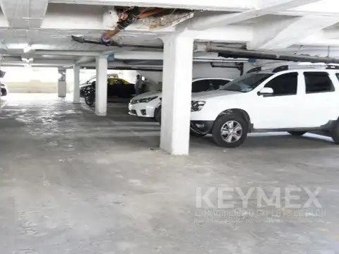 Cochera cubierta en venta ubicado en Microcentro