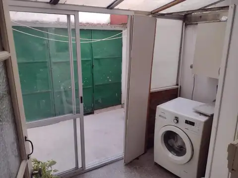 Venta de PH de 3 ambientes con patio  en Floresta