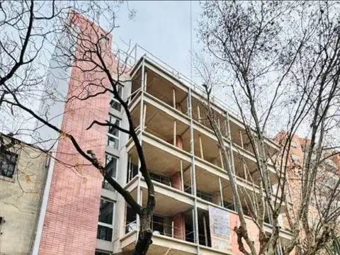 Departamento en Venta en Chacarita, USD 94.720