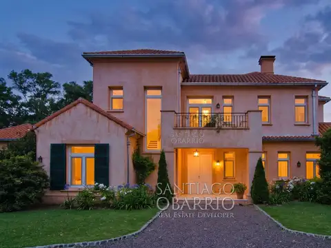 Casa en Venta de 4 dormitorios