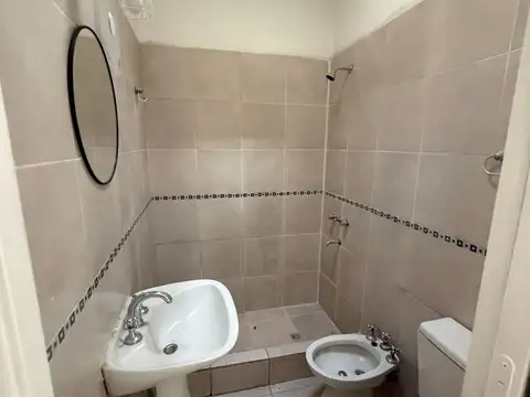 Casa en Alquiler con 1 cochera