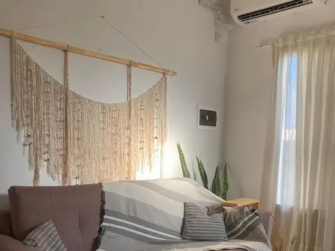 Depto Tipo Casa en Venta con 1