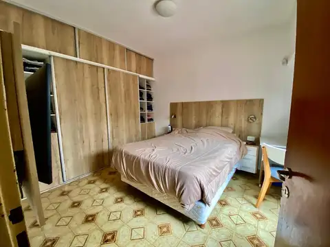 Depto Tipo Casa 2 ambientes con 1 baño