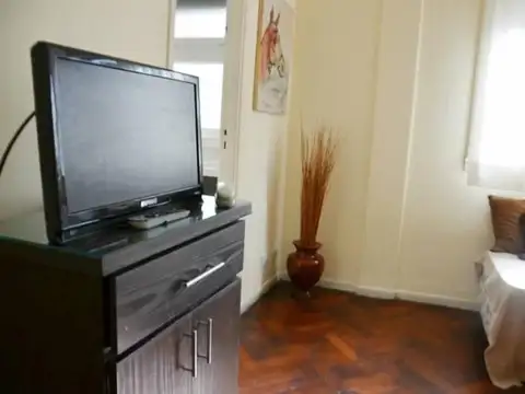 Junín 1300, Piso 3