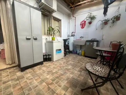 PH EN VENTA AVELLANEDA