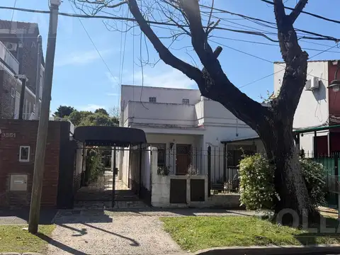 Depto Tipo Casa en Venta de 5 ambientes