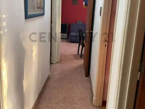 Departamento 5 ambientes con 2 baños