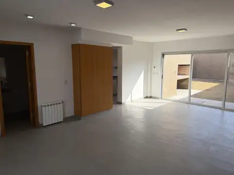 Departamento 4 ambientes con 1 baño
